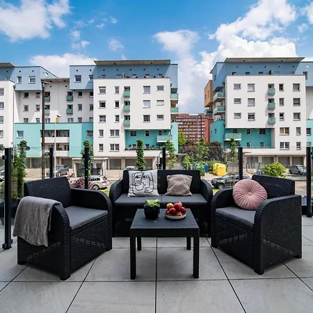 Shark Kingdom شقة كاتوفيتسه